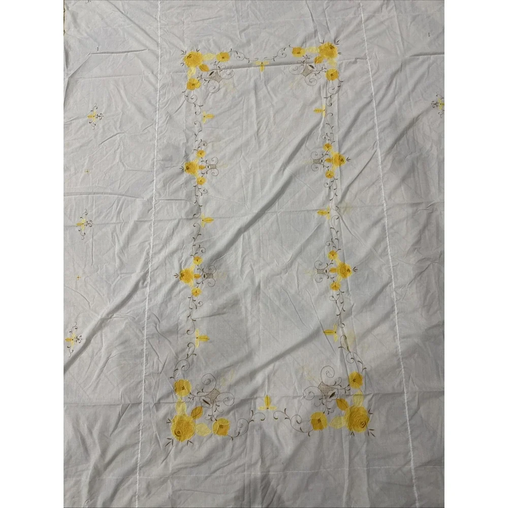 Vintage Hand Embroidered Linen Tablecloth White Yellow Floral 102x62 Rectangular